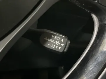 2019 Toyota C-HR - image 23