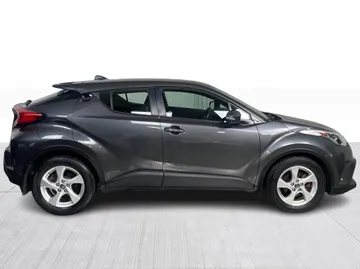 2018 Toyota C-HR - image 2