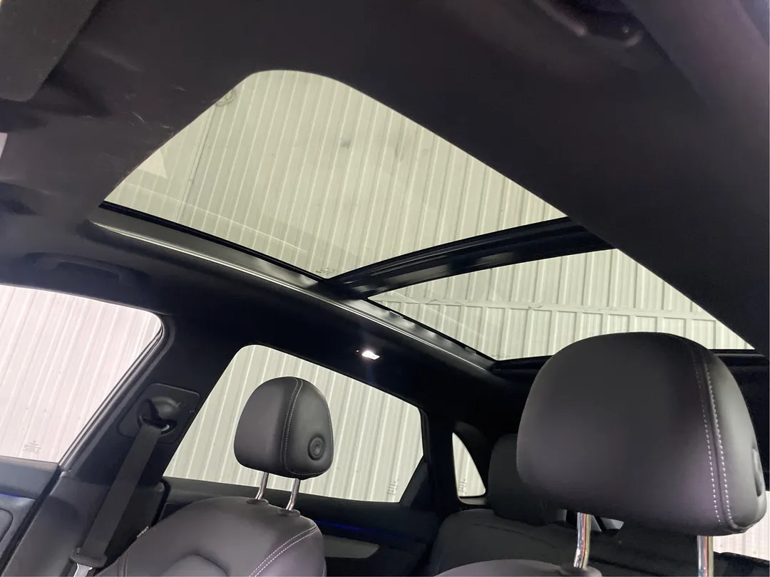 2024 VinFast VF 8 — photo 5