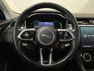 2021 Jaguar F-PACE - image 26