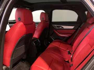 2023 Jaguar F-PACE - image 2