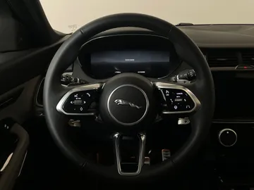 2024 Jaguar E-PACE - image 16