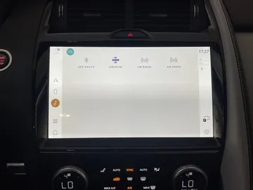 2024 Jaguar E-PACE - image 33