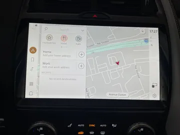 2024 Jaguar E-PACE - image 23