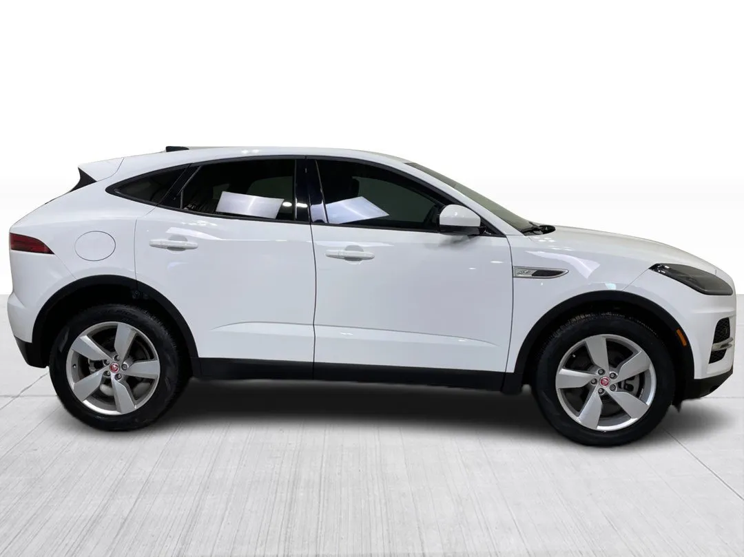 2023 Jaguar E-PACE — photo 2