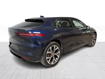 2022 Jaguar I-PACE - image 15