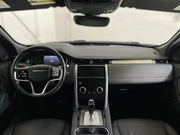 2023 Land Rover Discovery Sport - image 4
