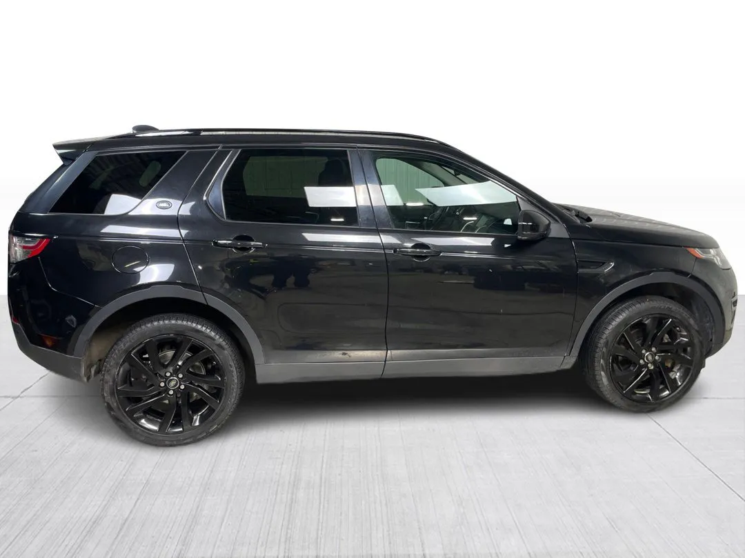 2018 Land Rover Discovery Sport — photo 8