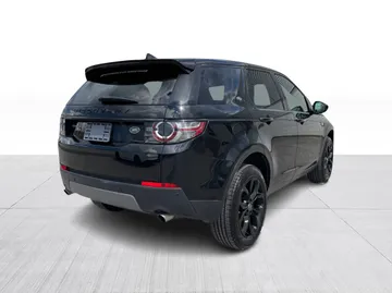 2018 Land Rover Discovery Sport - image 15