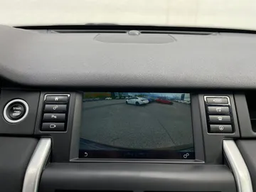 2018 Land Rover Discovery Sport - image 23