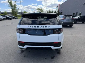 2018 Land Rover Discovery Sport - image 6