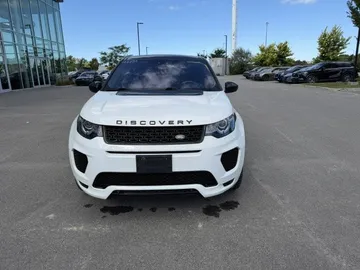 2018 Land Rover Discovery Sport - image 2