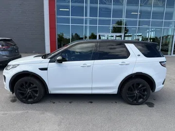 2018 Land Rover Discovery Sport - image 4