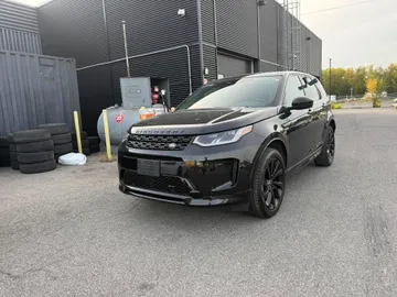 2023 Land Rover Discovery Sport - image 3