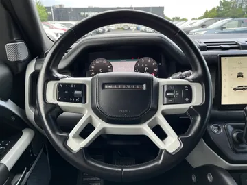 2023 Land Rover Defender - image 19