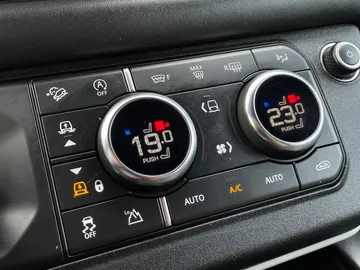 2023 Land Rover Defender - image 24