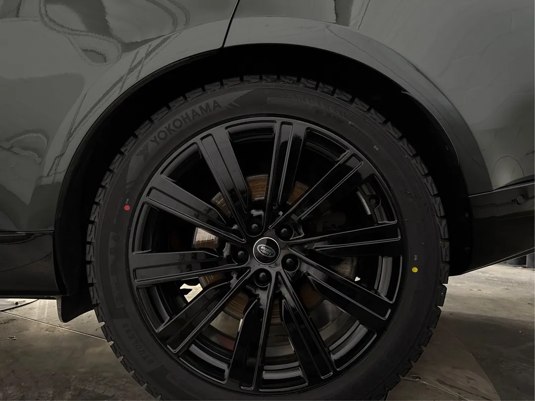 2023 Land Rover Range Rover — photo 6