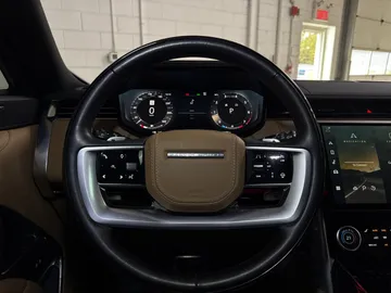 2023 Land Rover Range Rover - image 18