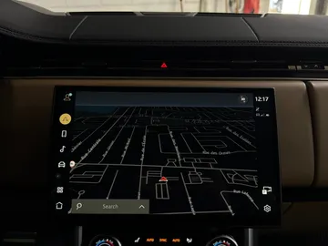 2023 Land Rover Range Rover - image 22