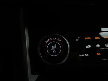 2023 Land Rover Range Rover - image 27