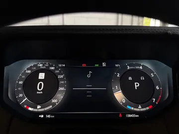2023 Land Rover Range Rover - image 17