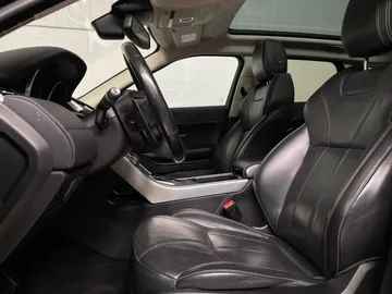 2016 Land Rover Range Rover Evoque - image 3