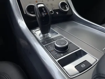 2022 Land Rover Range Rover Sport - image 30