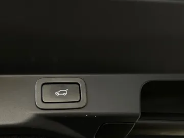 2021 Land Rover Range Rover Sport - image 37