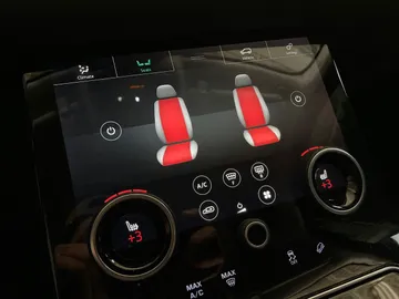 2020 Land Rover Range Rover Velar - image 25