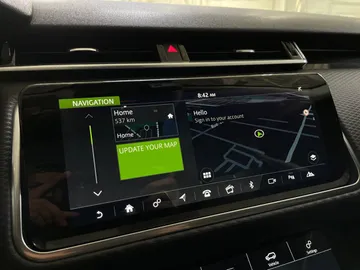2020 Land Rover Range Rover Velar - image 23