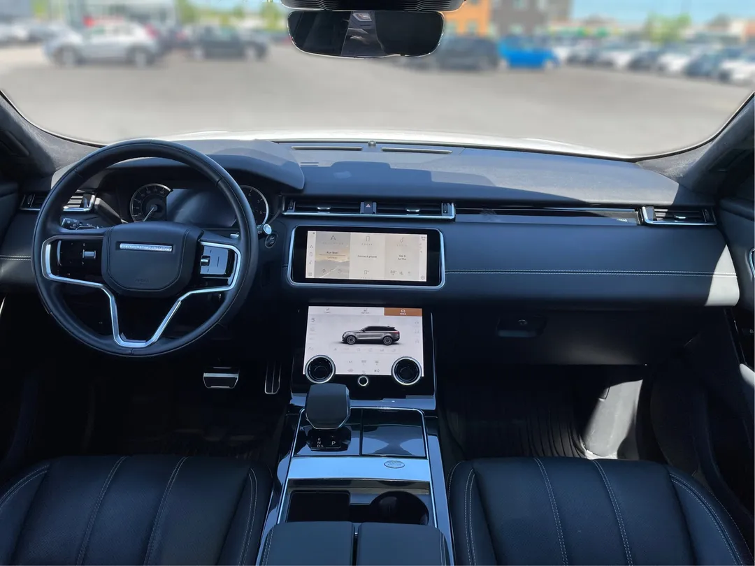 2023 Land Rover Range Rover Velar — photo 4