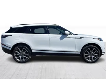 2023 Land Rover Range Rover Velar - image 2