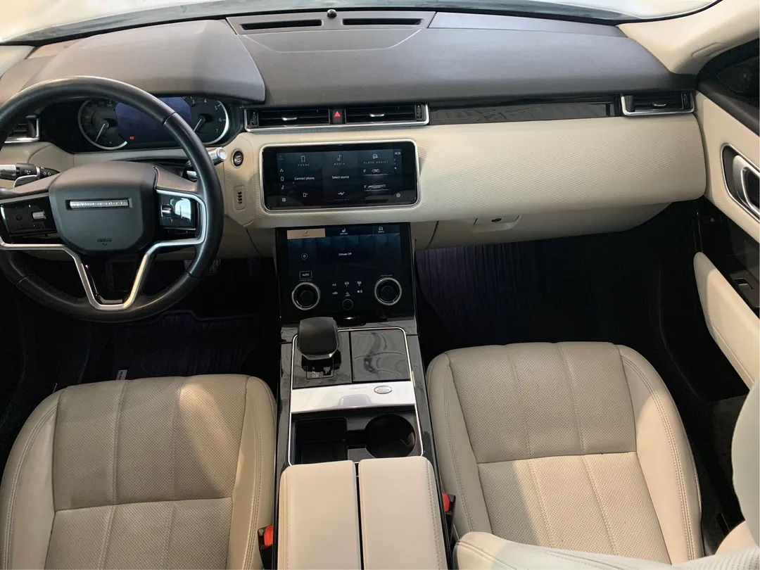 2022 Land Rover Range Rover Velar — photo 4