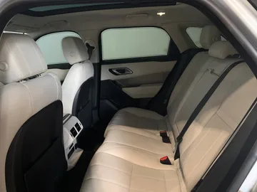 2022 Land Rover Range Rover Velar - image 11