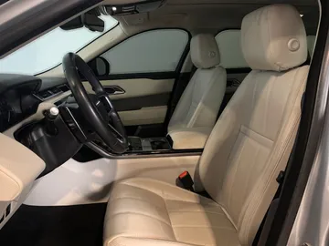 2022 Land Rover Range Rover Velar - image 10