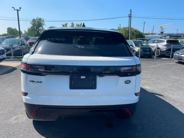 2022 Land Rover Range Rover Velar - image 6