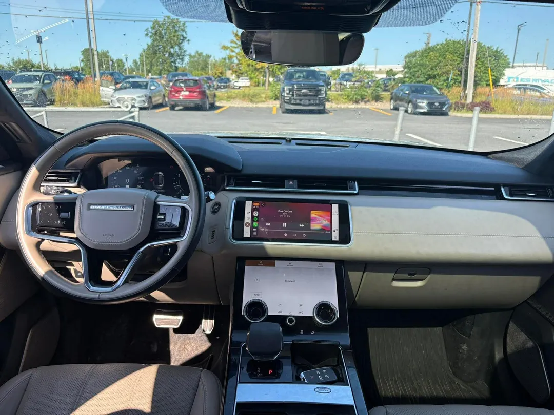 2023 Land Rover Range Rover Velar — photo 8