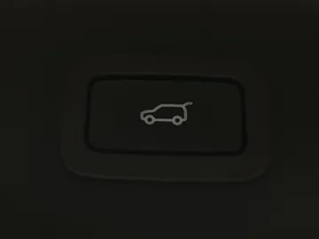 2020 Land Rover Range Rover Velar - image 21