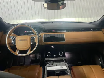 2020 Land Rover Range Rover Velar - image 4
