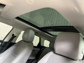 2023 Land Rover Range Rover Evoque - image 12