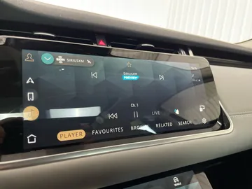 2023 Land Rover Range Rover Evoque - image 35