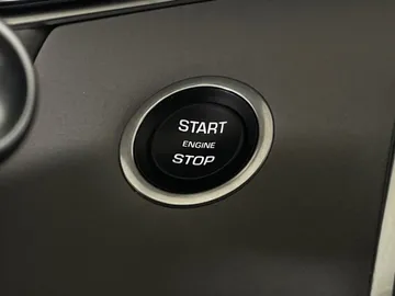 2023 Land Rover Range Rover Evoque - image 34