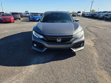 2019 Honda Civic - image 8