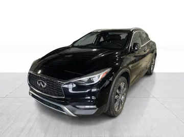 2018 INFINITI QX30 - image 3