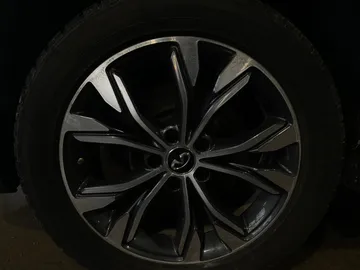 2018 INFINITI QX30 - image 18