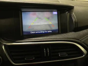 2018 INFINITI QX30 - image 17