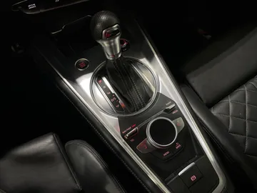 2017 Audi TT - image 28