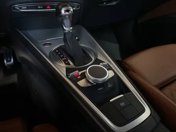 2017 Audi TT - image 26