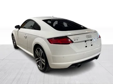 2017 Audi TT - image 10