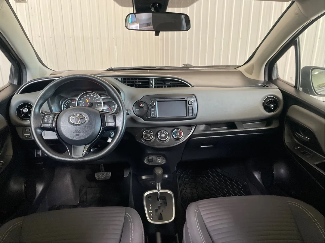 2018 Toyota Yaris Hatchback for sale - photo 4